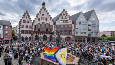 Reaktionen auf den CSD-Anschlag in Berlin: Kritik und Forderungen