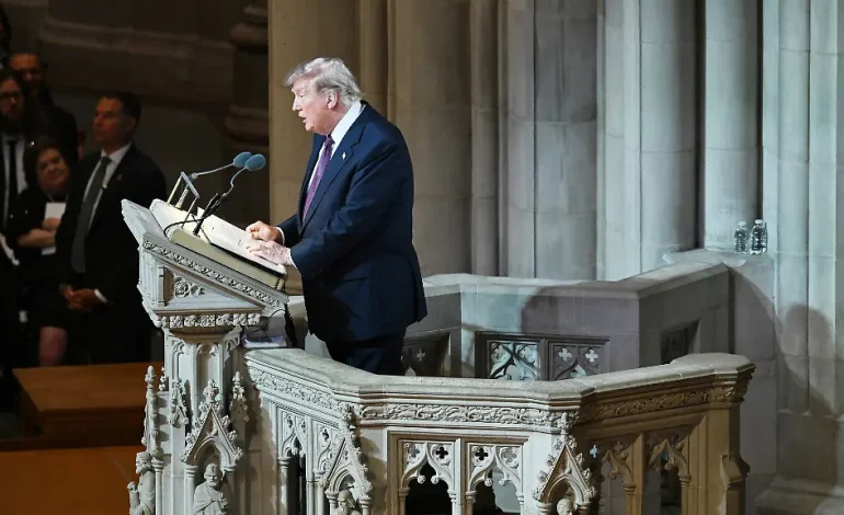 Trump ehrt Lindsey Graham als ‚amerikanisches Original‘