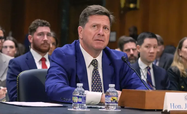 Jay Clayton wird neuer US-Geheimdienstkoordinator