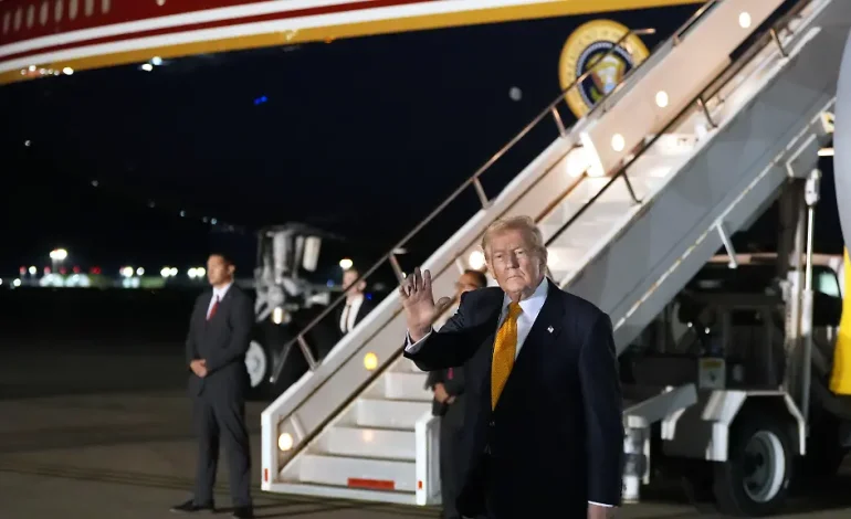 Spekulationen über Trumps Flugzeugwechsel beim Nato-Gipfel