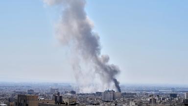 US-Angriffe auf Ziele im Iran nach Attacken in der Straße von Hormus
