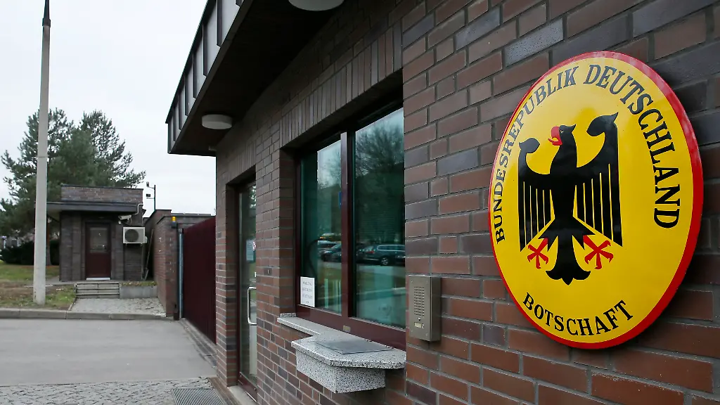 Lange Wartezeiten für Visa: Eine Analyse der deutschen Botschaften