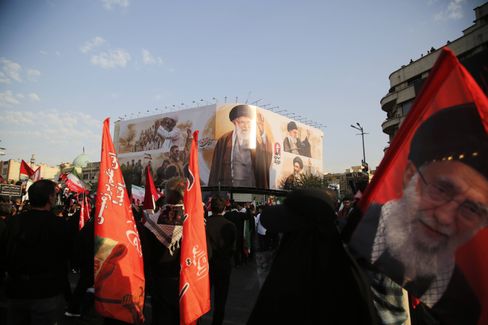 Trauerfeierlichkeiten für Khamenei in Teheran