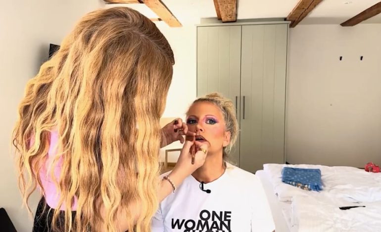 Neuer Look: Barbara Schöneberger erhält ein Umstyling