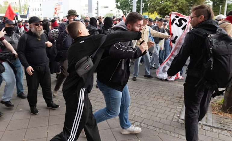Journalistenangriff bei Anti-AfD-Protesten in Erfurt