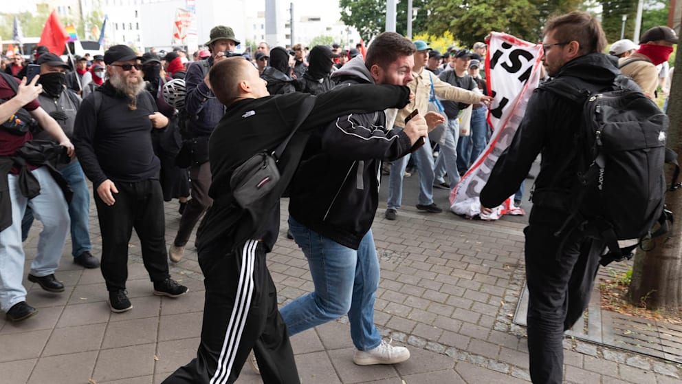 Journalistenangriff bei Anti-AfD-Protesten in Erfurt