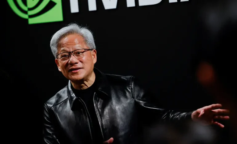 Lederjacke von Nvidia-Chef erzielt ungewöhnlich hohen Preis bei Auktion