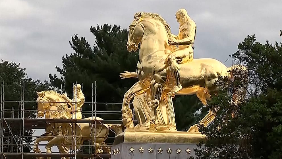 Trump gibt Millionen für goldene Dekoration am Lincoln Memorial aus