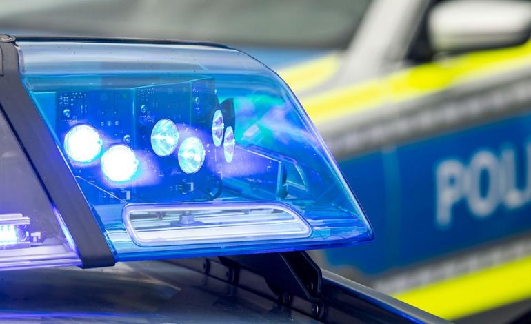 Großeinsatz der Polizei bei mutmaßlicher Geiselnahme in Regensburger Bank