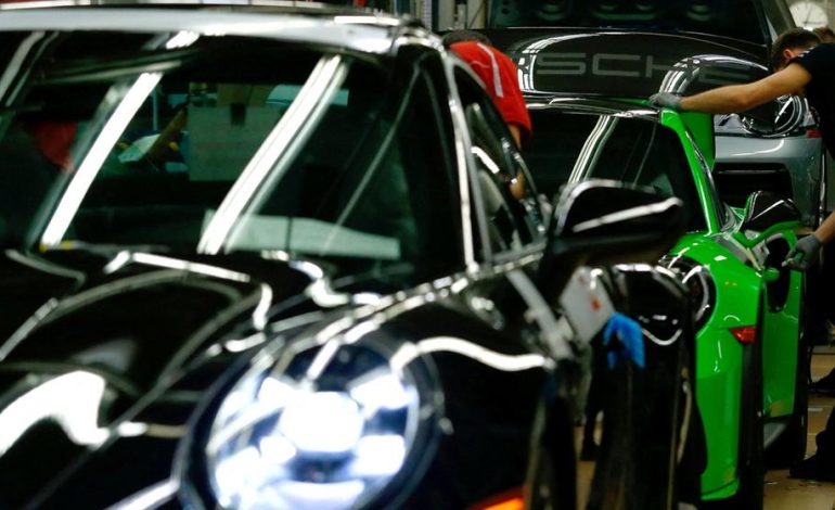 Porsche plant weiteren Stellenabbau