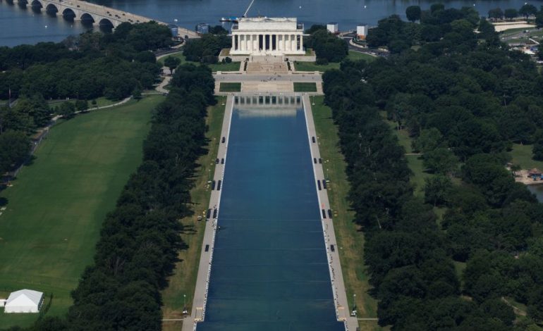 Renovierung des Reflecting Pools: Probleme und Vorwürfe
