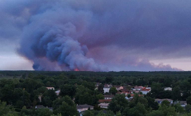 Waldbrände in Südeuropa: Drei Länder im Krisenmodus