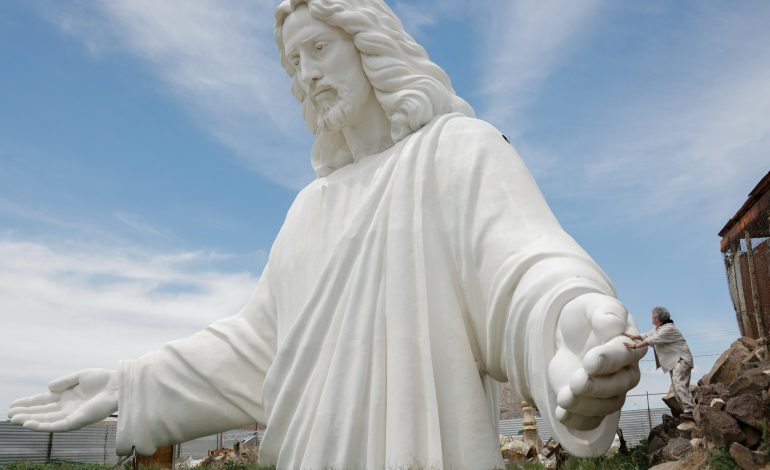 Denkmalsbau in Armenien: Eine gigantische Jesus-Statue und ihre Kontroversen