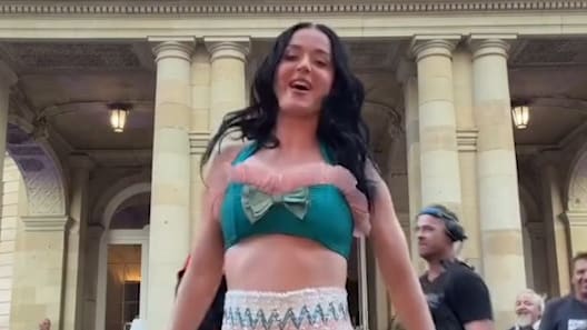Katy Perry beeindruckt mit Video-Dreh in Stuttgart