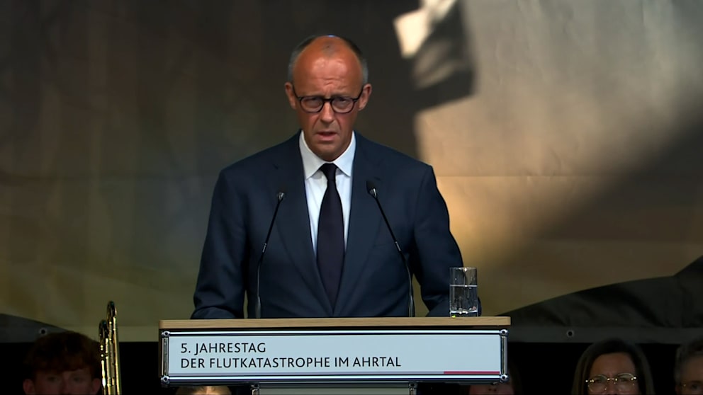 Kanzler Gedenkt Flut-Opfer: Merz im Ahrtal