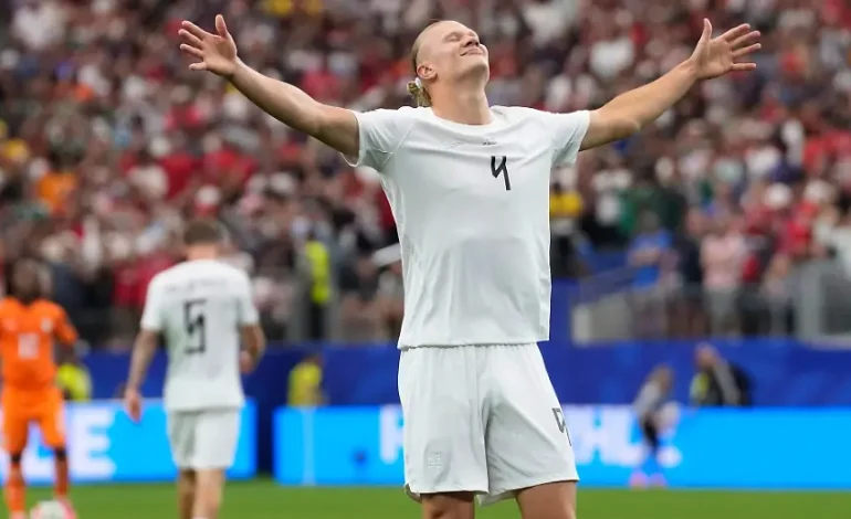 Norwegen erreicht Achtelfinale durch späten Treffer von Haaland
