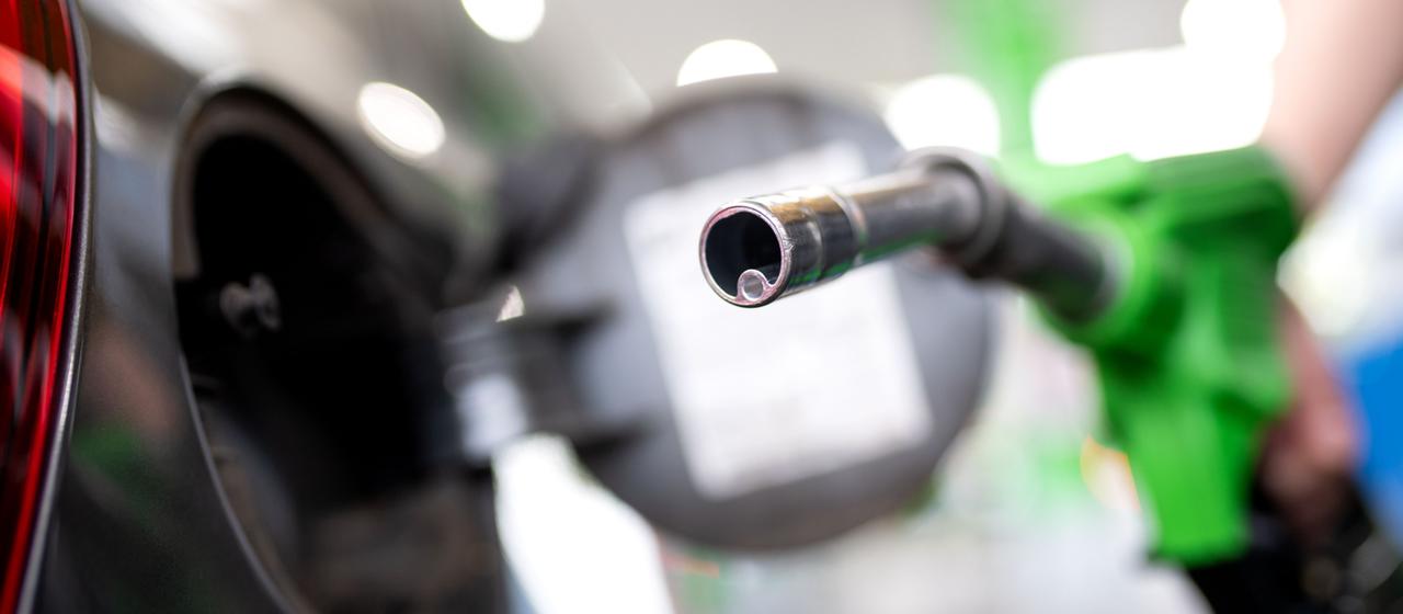 Ende des Tankrabatts: Spritpreise steigen weiter