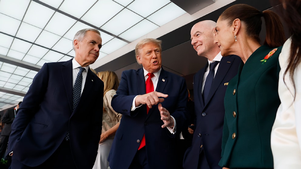 Trumps Besuch beim WM-Finale: Prominenz im Stadion