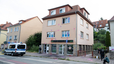 AfD-Parteitag in Erfurt von intensiven Protesten begleitet