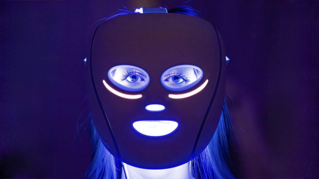 Die Wirksamkeit der Shark CryoGlow LED-Maske