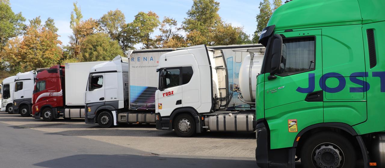 Lockerungen des Lkw-Sonntagsfahrverbots in Bayern und Mecklenburg-Vorpommern