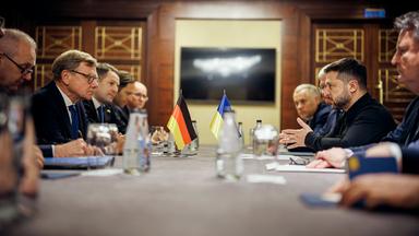 Ukrainische Unabhängigkeitsfeierlichkeiten im Angesicht fortwährender Gewalt