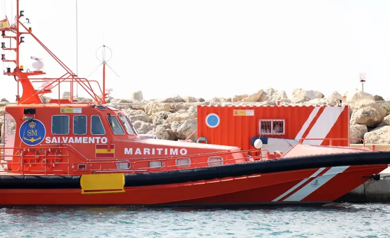 Boot tagelang manövrierunfähig: Überlebende berichten von 17 Toten vor Mallorca