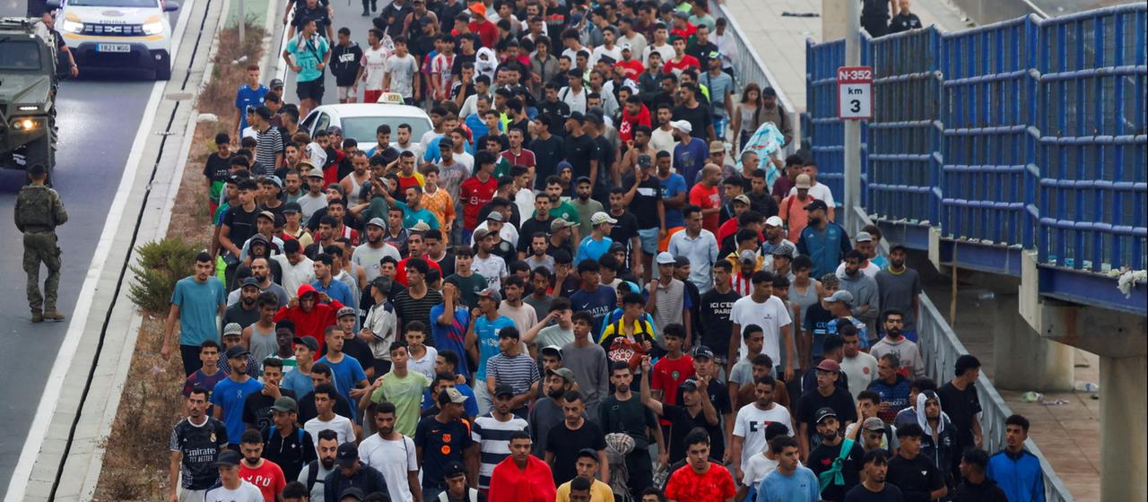 Debatte über EU-Asylreform und Spaniens Migrationspolitik