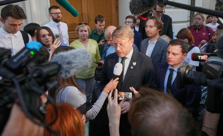 Russland schließt Anti-Kriegs-Partei Jabloko von Wahlen aus
