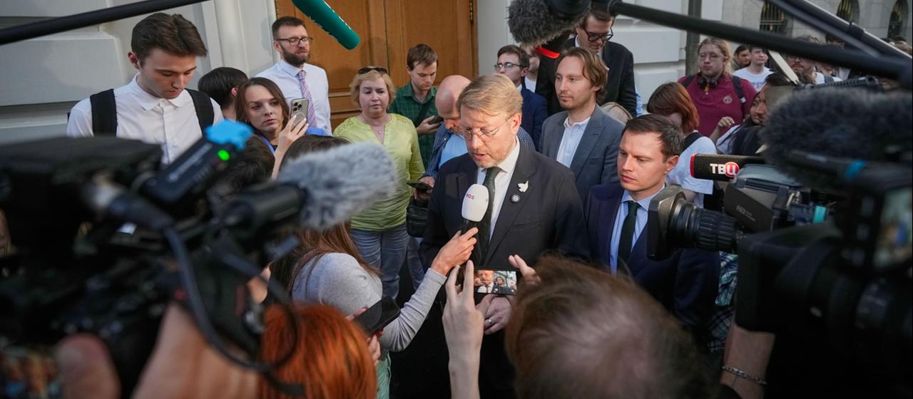 Russland schließt Anti-Kriegs-Partei Jabloko von Wahlen aus