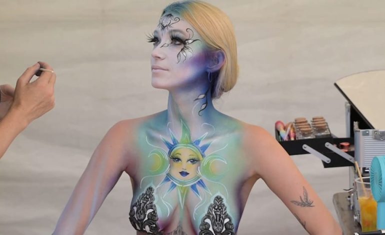 Faszinierende Kunstwerke beim Bodypainting-Festival in Heringsdorf