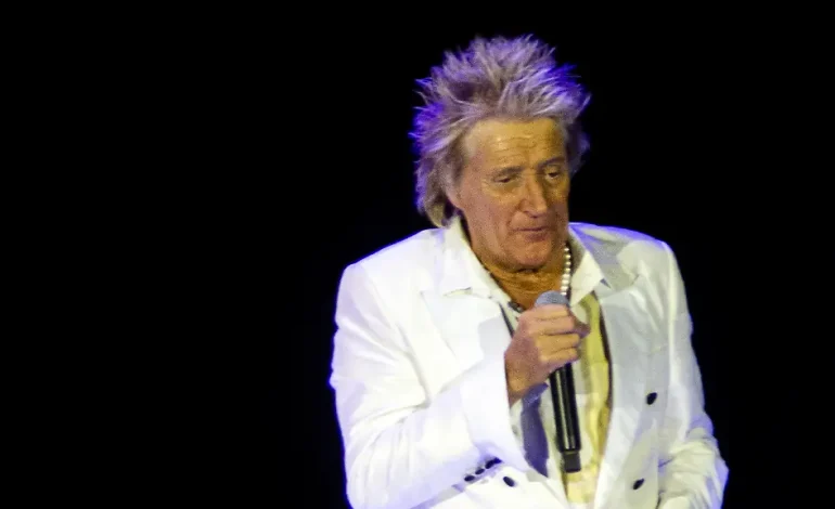Rod Stewart sagt Tournee nach Herz-Eingriff ab