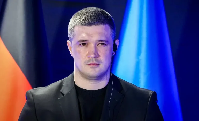 Selenskyj unter Druck durch Forderung nach Wahlen inmitten des Krieges