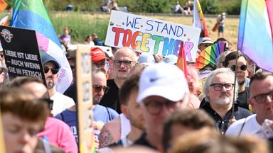 Köln zeigt Solidarität nach Anschlag auf CSD in Berlin