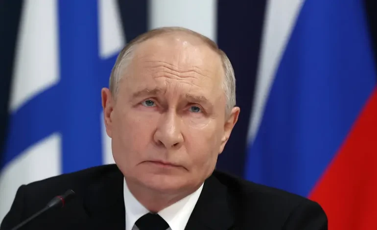 Putin strukturiert russisches Militär im Angriffskrieg gegen Ukraine um