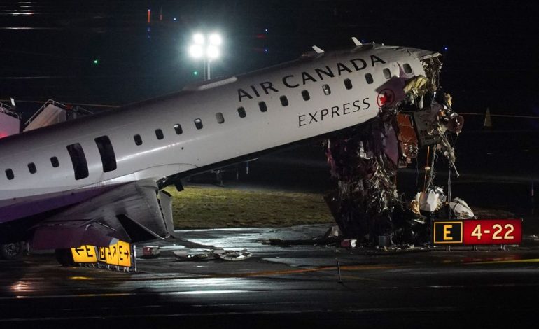 Flugzeugkollision bei schlechten Wetterbedingungen in New York