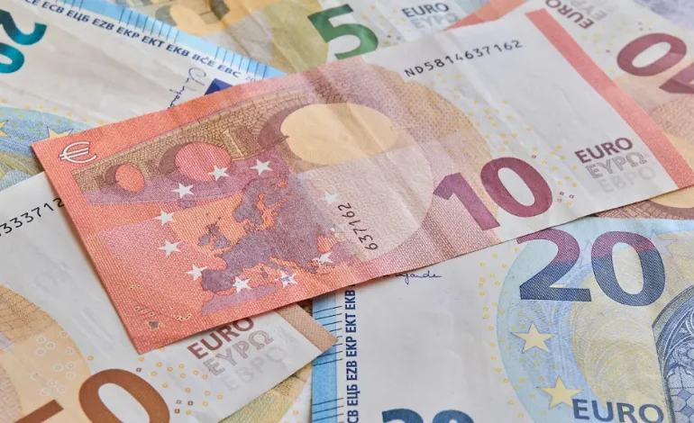 Verzweiflungstat eines Obdachlosen: Gericht verurteilt Bankräuber