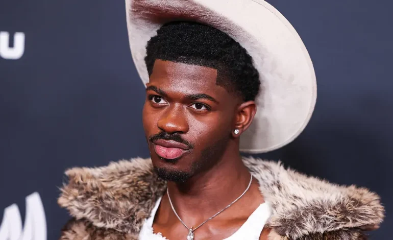 Lil Nas X gibt Tod seiner Mutter bekannt