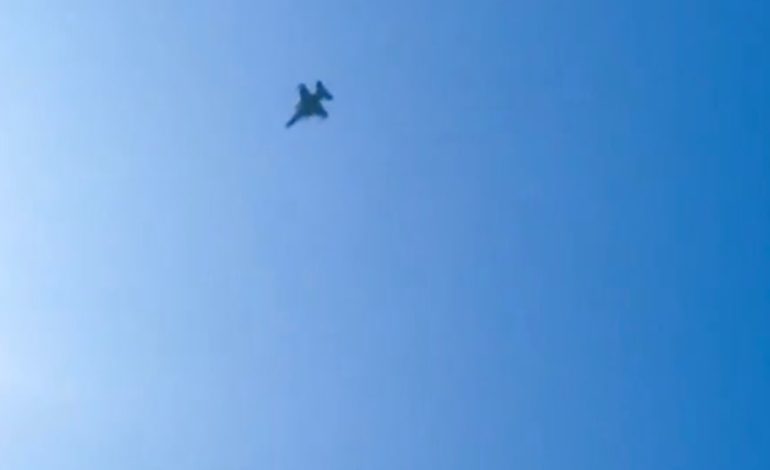 Präsident macht Russland verantwortlich: Rumänischer Kampfjet schießt Sprengstoff-Drohne ab