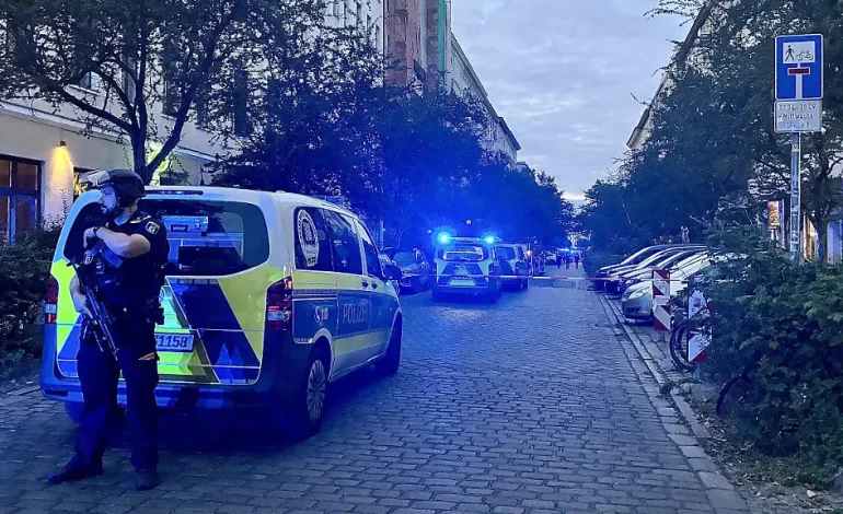 Anschlagsserie in Berlin-Kreuzberg: 22-Jähriger im Café angeschossen
