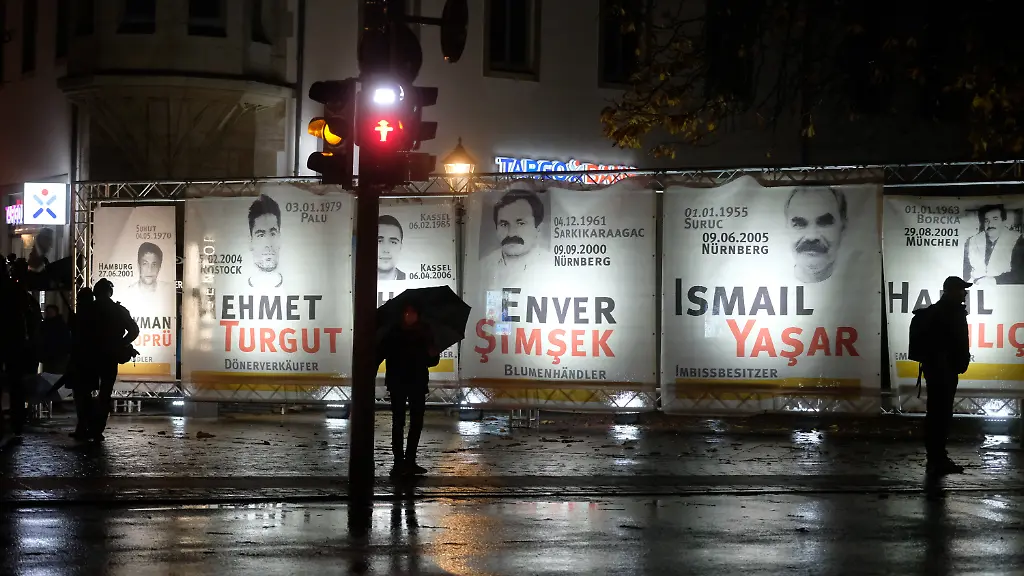 Gericht hört NSU-Terroristin an