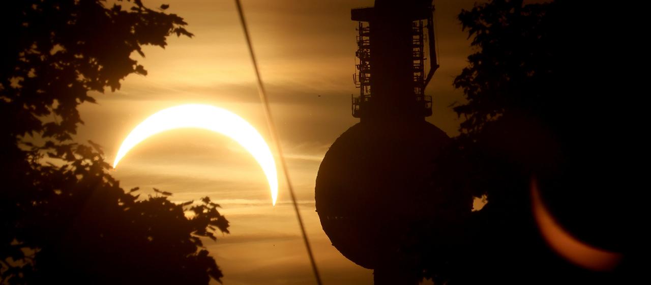 Spektakuläre Sonnenfinsternis über Deutschland
