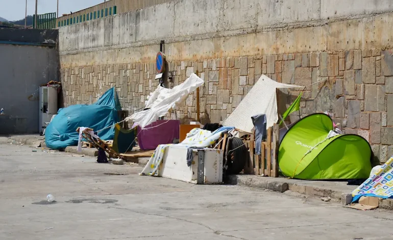 Die Verlegung Minderjähriger aus Ceuta