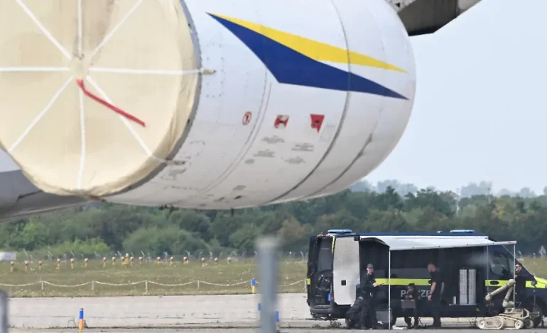 Polizei verhindert Anschlag mit Sprengstoff-Drohne am Leipziger Flughafen