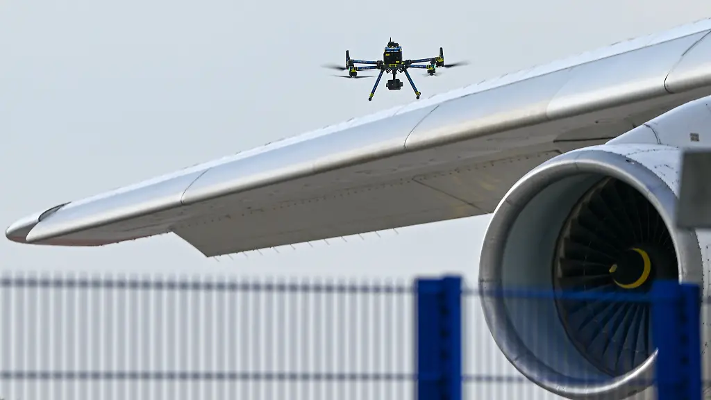 Luftfahrtindustrie fordert stärkeren Drohnenschutz
