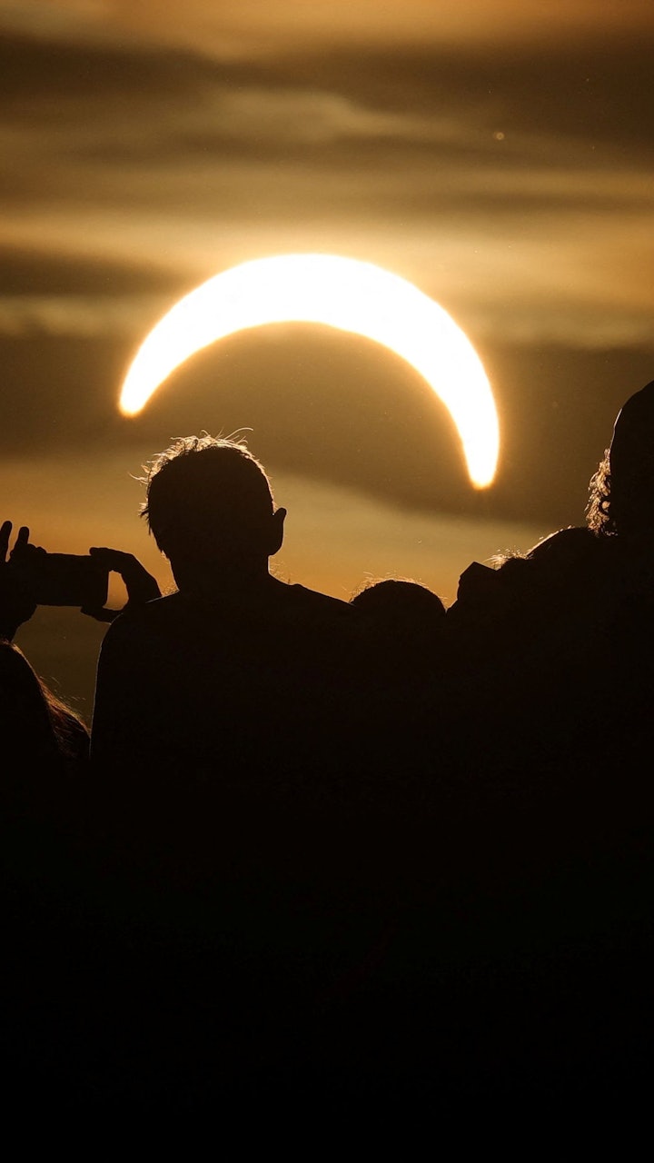 Sonnenfinsternis: Ein Naturphänomen begeistert Europa
