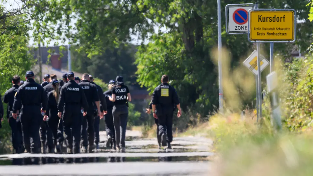Explosion in verlassenem Dorf in der Nähe des Flughafens Leipzig