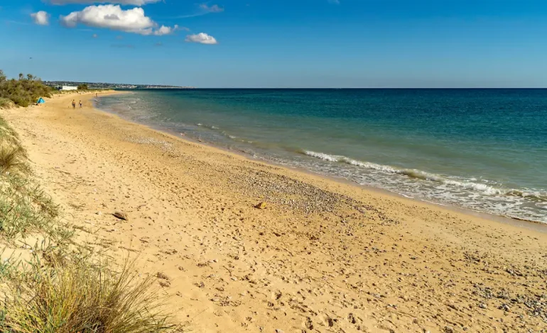 Urne mit menschlicher Asche am Strand in Italien gefunden