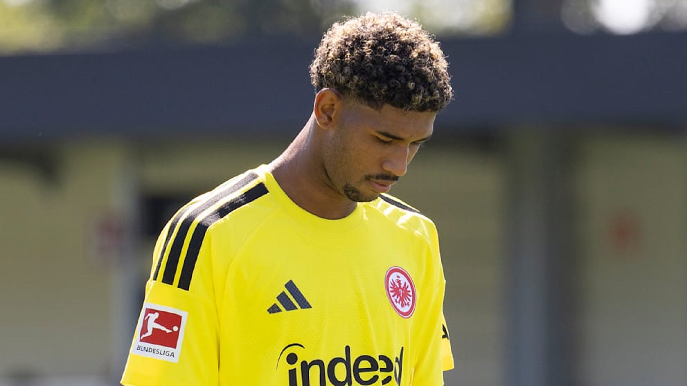 Die Herausforderung für Kaua Santos durch Eintracht Frankfurts neuen Torwart