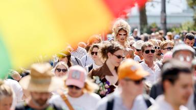 Debatte über den Schutz queerer Menschen in Deutschland